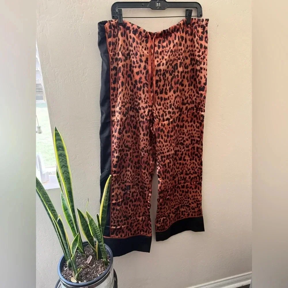 We Are Hah HAHT ECO PJ Set Lanka Leopard Satin Pajamas Unisex NWT $248 - XL - Picture 9 of 10
